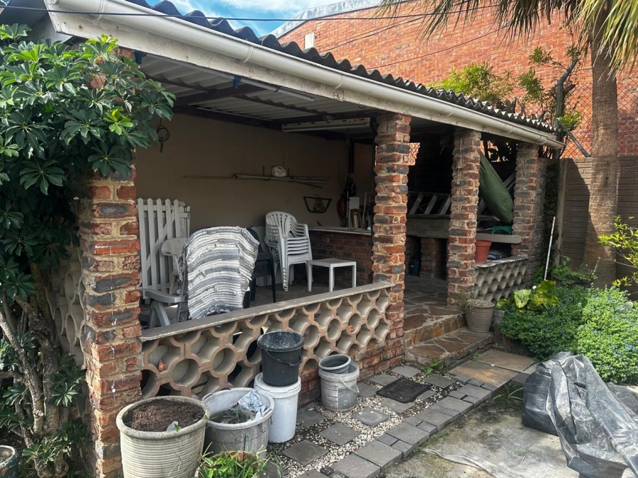 3 Bedroom Property for Sale in Chiselhurst Eastern Cape